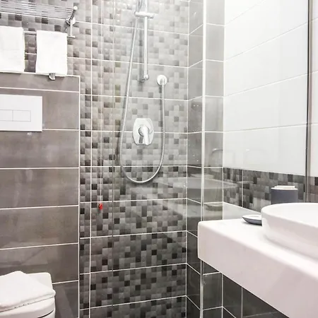 Kristera Hotel Kanine