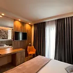 Kristera Hotel