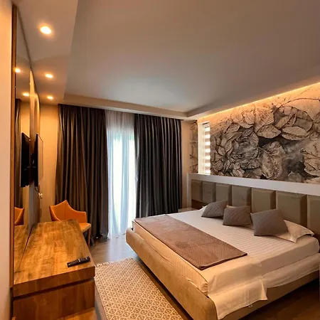Hotel Kristera 4*