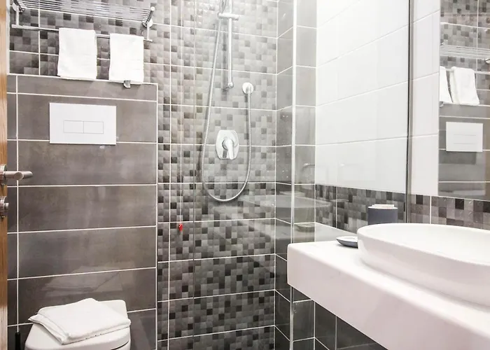 Kristera מלון Kanine