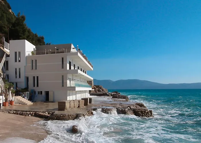 Kristera מלון Kanine